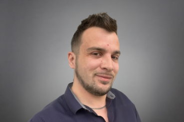 Faire de sa passion son métier : le parcours de Julien, ingénieur logiciel IA