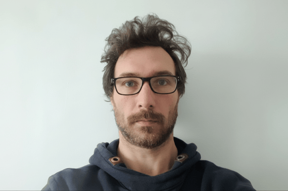 Musique, développement web et IA : le parcours d’Anthony, alumni de la Wild Code School