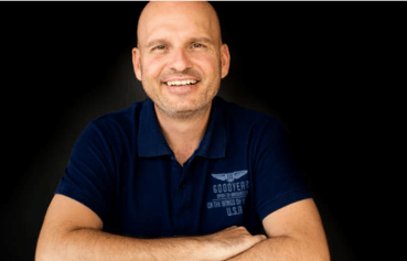 Coming off a career in tourism to retrain in web development: Jean-Marie's story